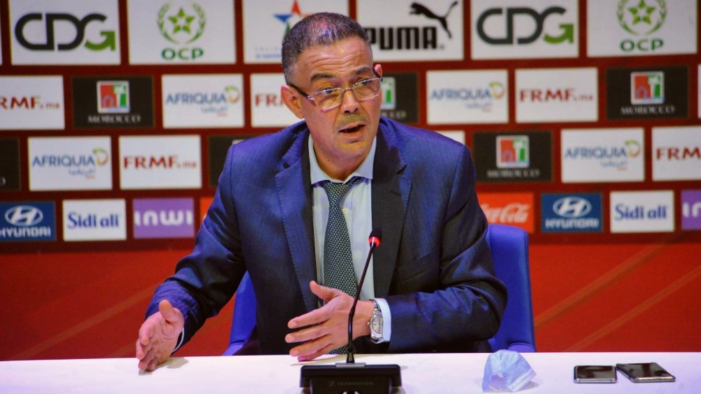 فوزي لقجع يوبخ اللاعبين عقب المباراة ضد جنوب أفريقيا
