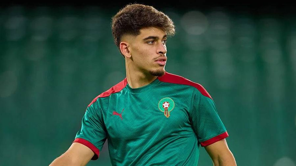 وكيل أعمال الزلزولي: "اللاعب توصل بعروض كثيرة ولكن دعونا لا نسبق الأمور"