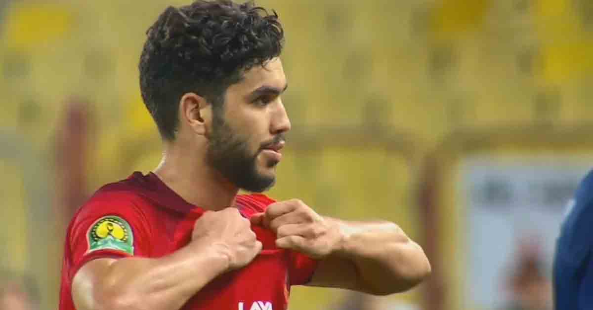 الاتحاد الإفريقي لكرة القدم يوقف وليد أزارو بسبب سلوكه أمام الترجي