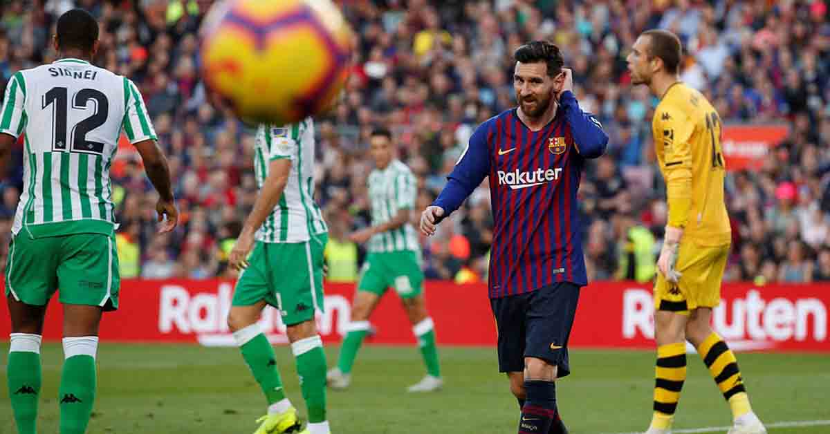 ريال بتيس تفوز على برشلونة في مباراة نارية