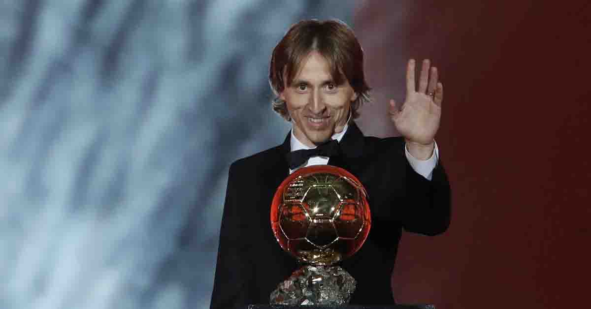 مودريتش من لاجئ صغير الى نجم حامل الكرة الذهبية