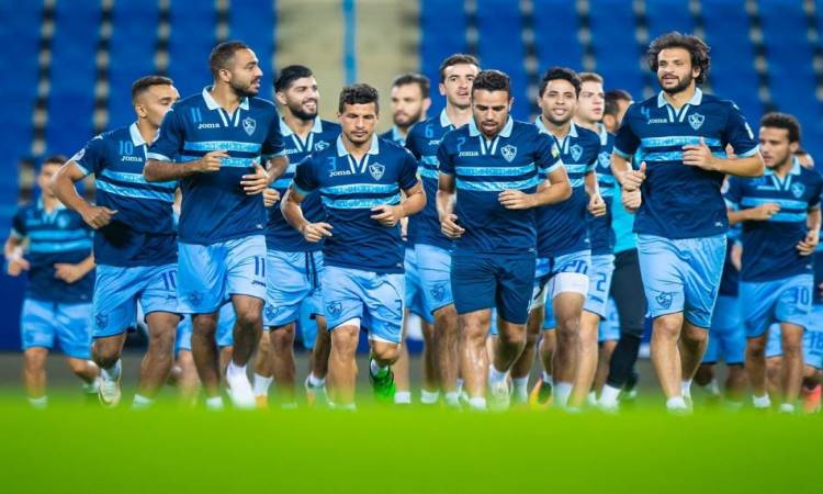 الزمالك يتخلى عن لونه الأبيض في مواجهة حسنية أكادير