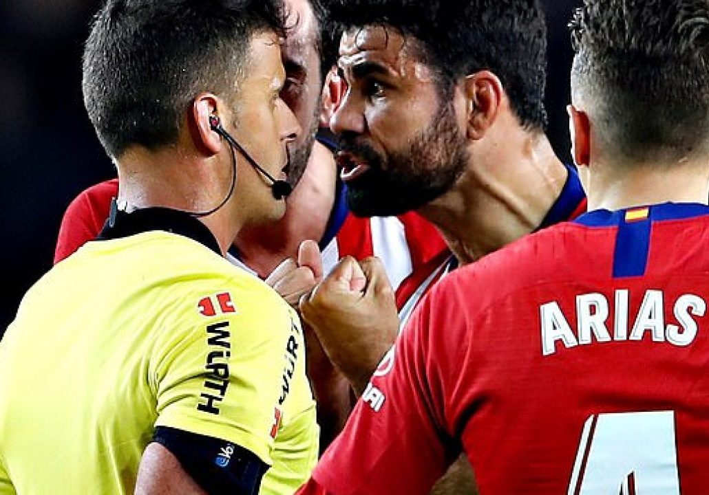 تقرير جيل مانزانو قد ينهي موسم كوستا
