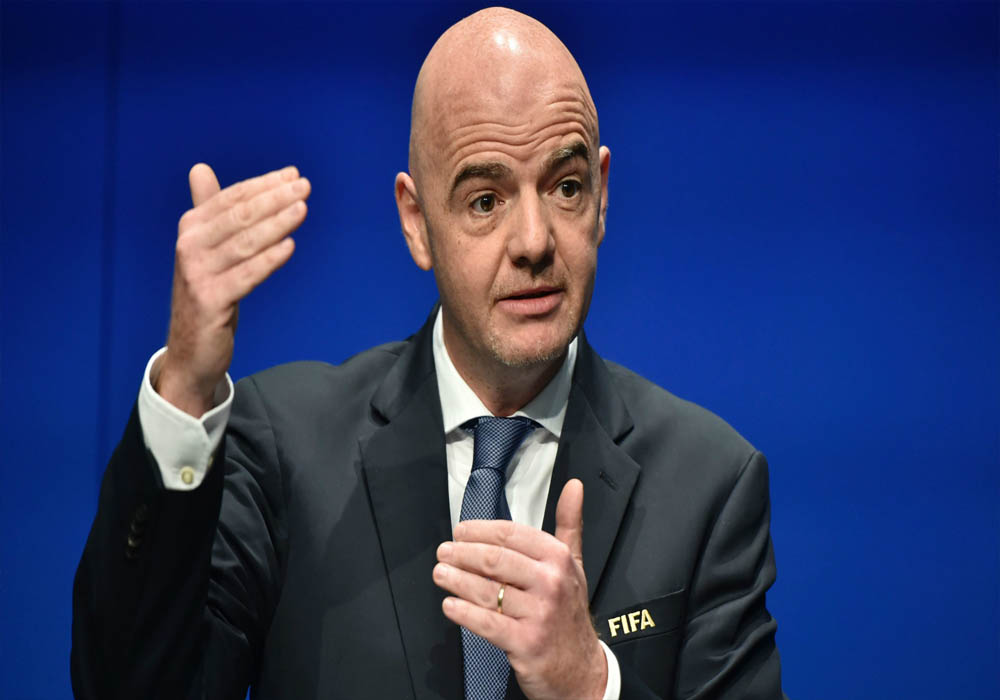 قرعة كأس إفريقيا بدون حضور رئيس الفيفا