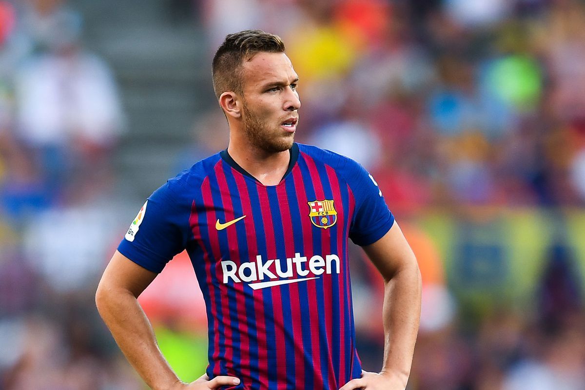 منزل لاعب برشلونة آرثور ميلو يتعرض للسرقة