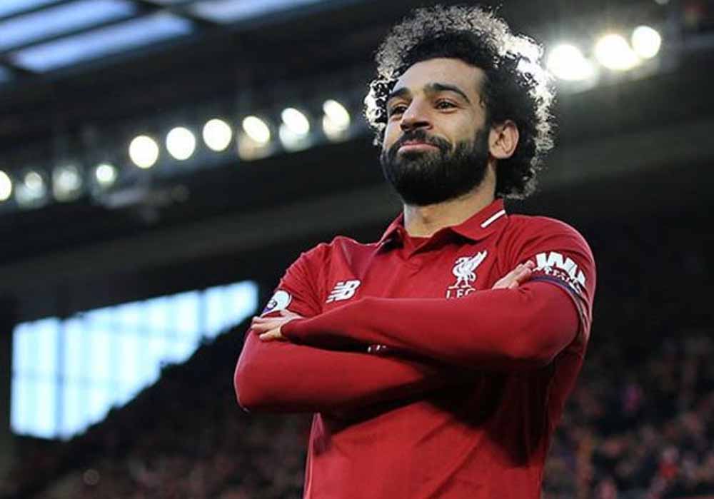 أول تغريدة للنجم المصري محمد صلاح بعد إصابته في مباراة نيوكاستل