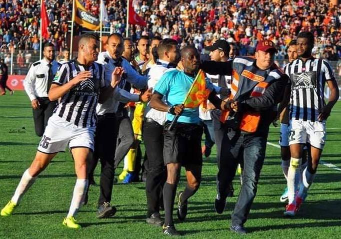 عقوبات بالجملة ضدّ النادي الصفاقسي بعد أحداث بركان