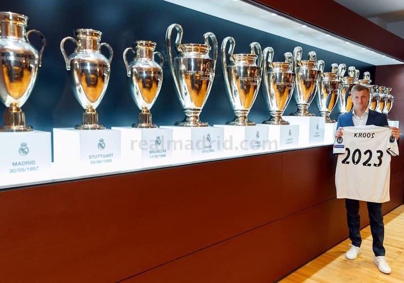 ريال مدريد ينهي الجدل ويجدد عقد كروس