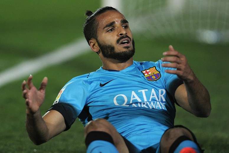 سبورت: مدافع برشلونة يؤكد رحيله بعد نهاية الموسم