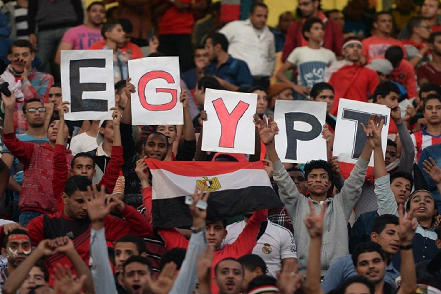 مقابلة مصر .. التوقيت والقناة الناقلة