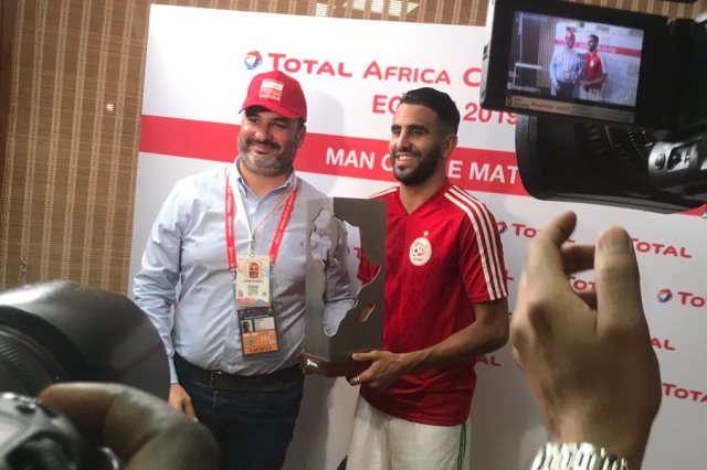 اللجنة الفنية لـ"الكان" تختار محرز أفضل لاعب في المباراة