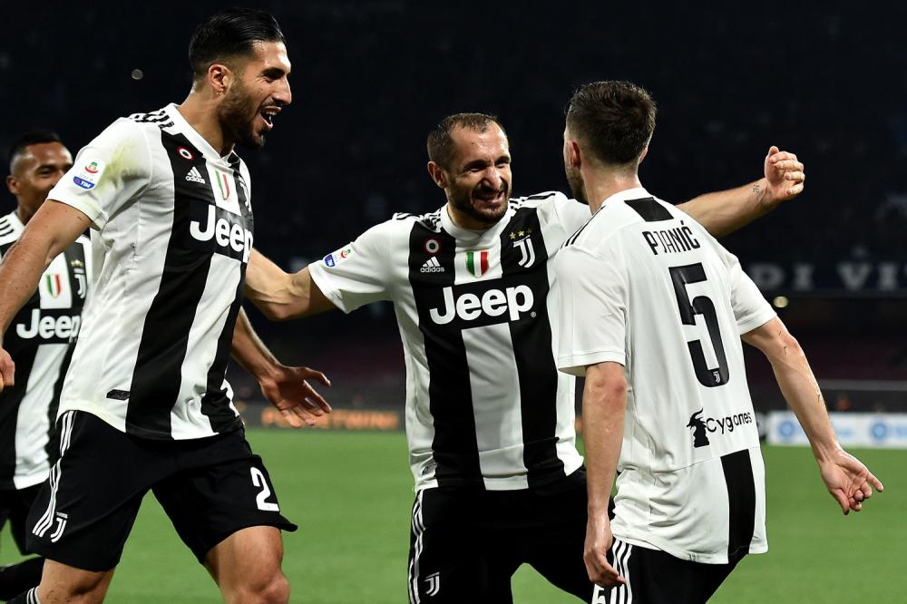 يوفنتوس يعرض لاعبًا جديدًا على برشلونة