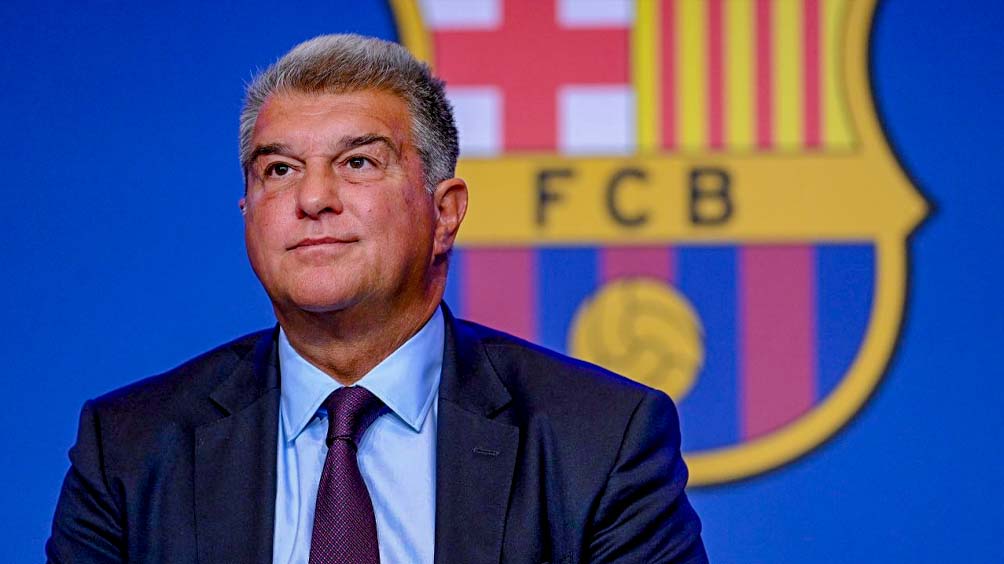 "يويفا" يعاقب برشلونة بسبب انتهاكه قواعد الرقابة المالية
