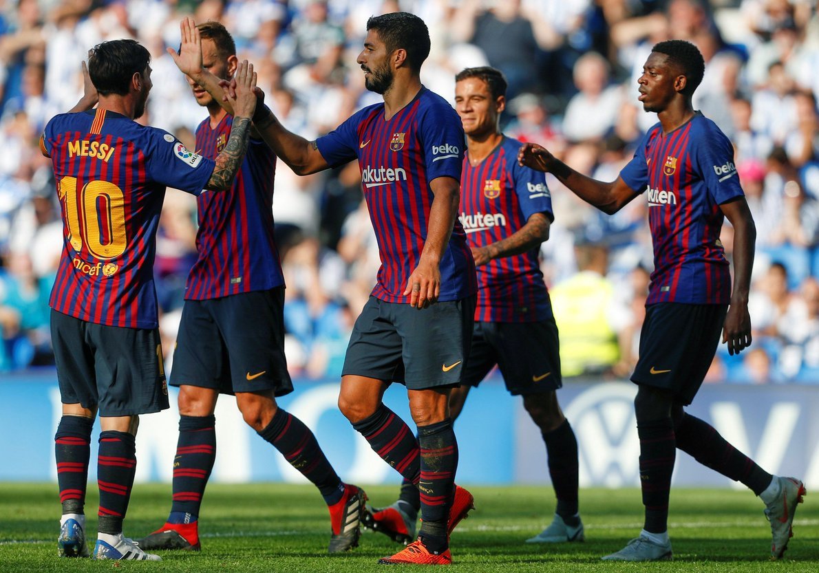 ميسي يطالب بطرد ثلاثة لاعبين من برشلونة