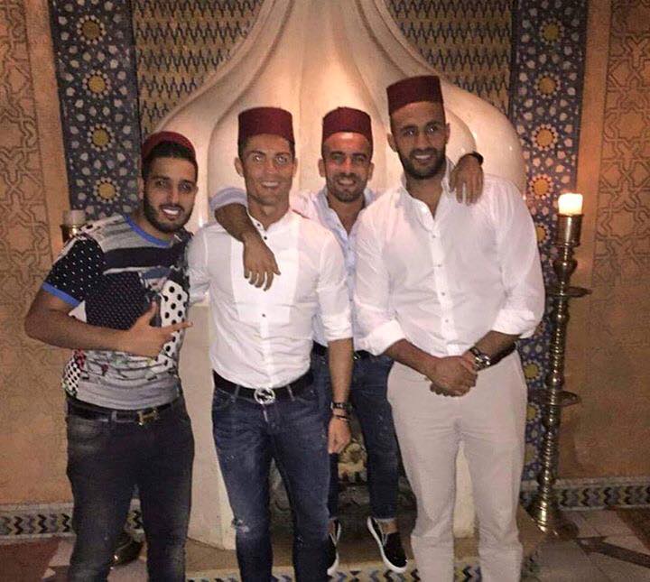 صديق رونالدو وثنائي ودادي سابق يحظرون للاحتفال بلقب الوداد بـ"دونور"