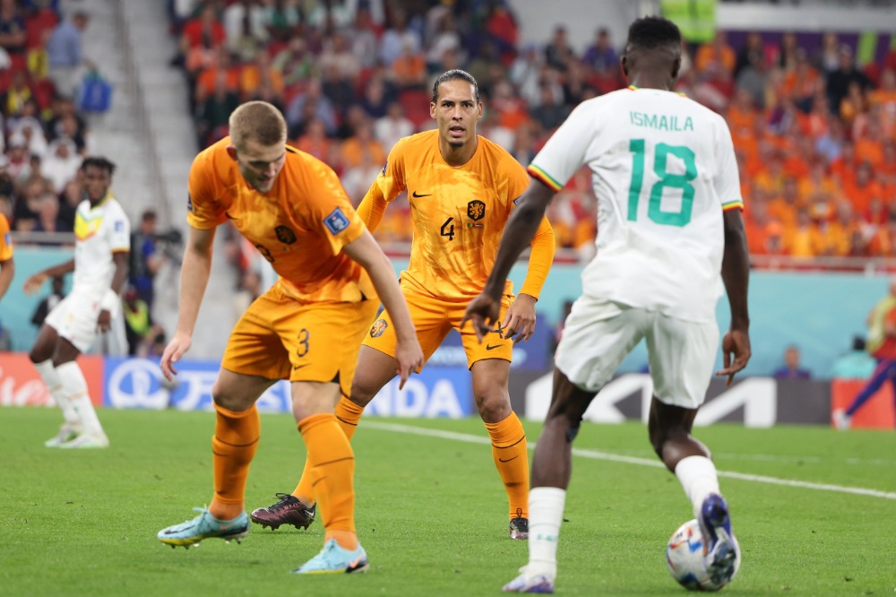 السنغال تنهزم أمام هولندا بهدفين دون رد في أول مباراة لها في كأس العالم
