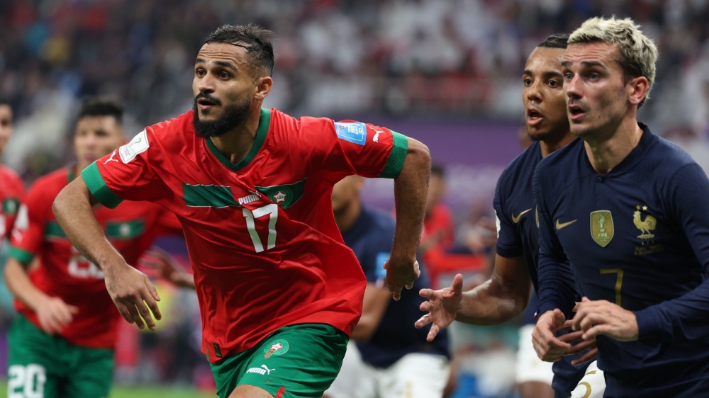 التحكيم يقود فرنسا لنهائي كأس العالم على حساب المغرب